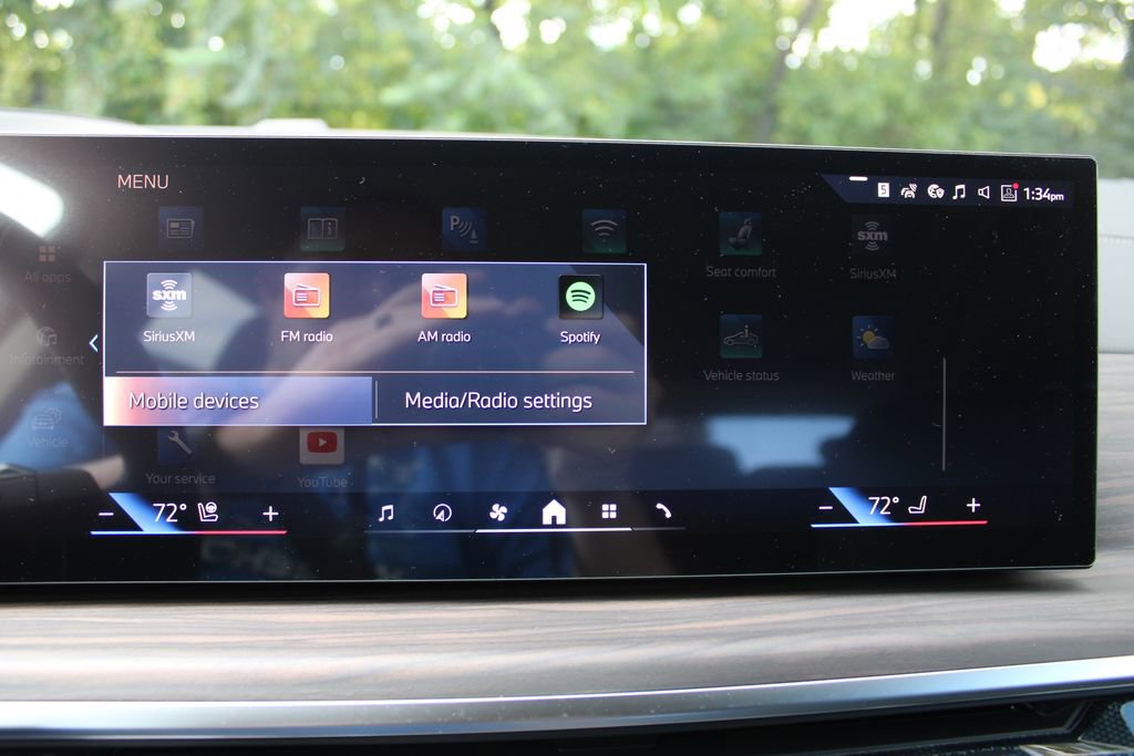 New 2026 BMW X7 xDrive40i w/ Executive Package image 17