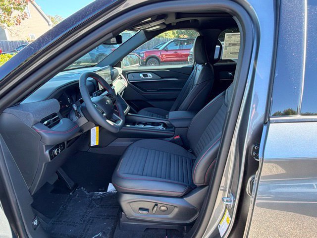 New 2027 Ford Explorer ST-Line w/ Premium Package AWD/4WD image 13