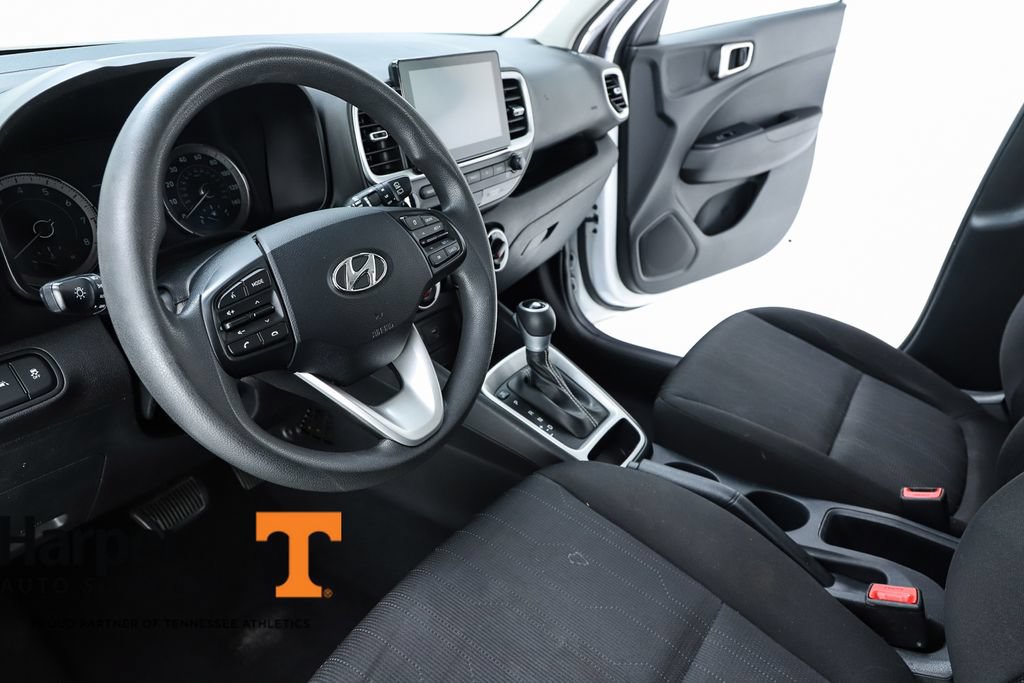 Used 2021 Hyundai Venue SE FWD image 54