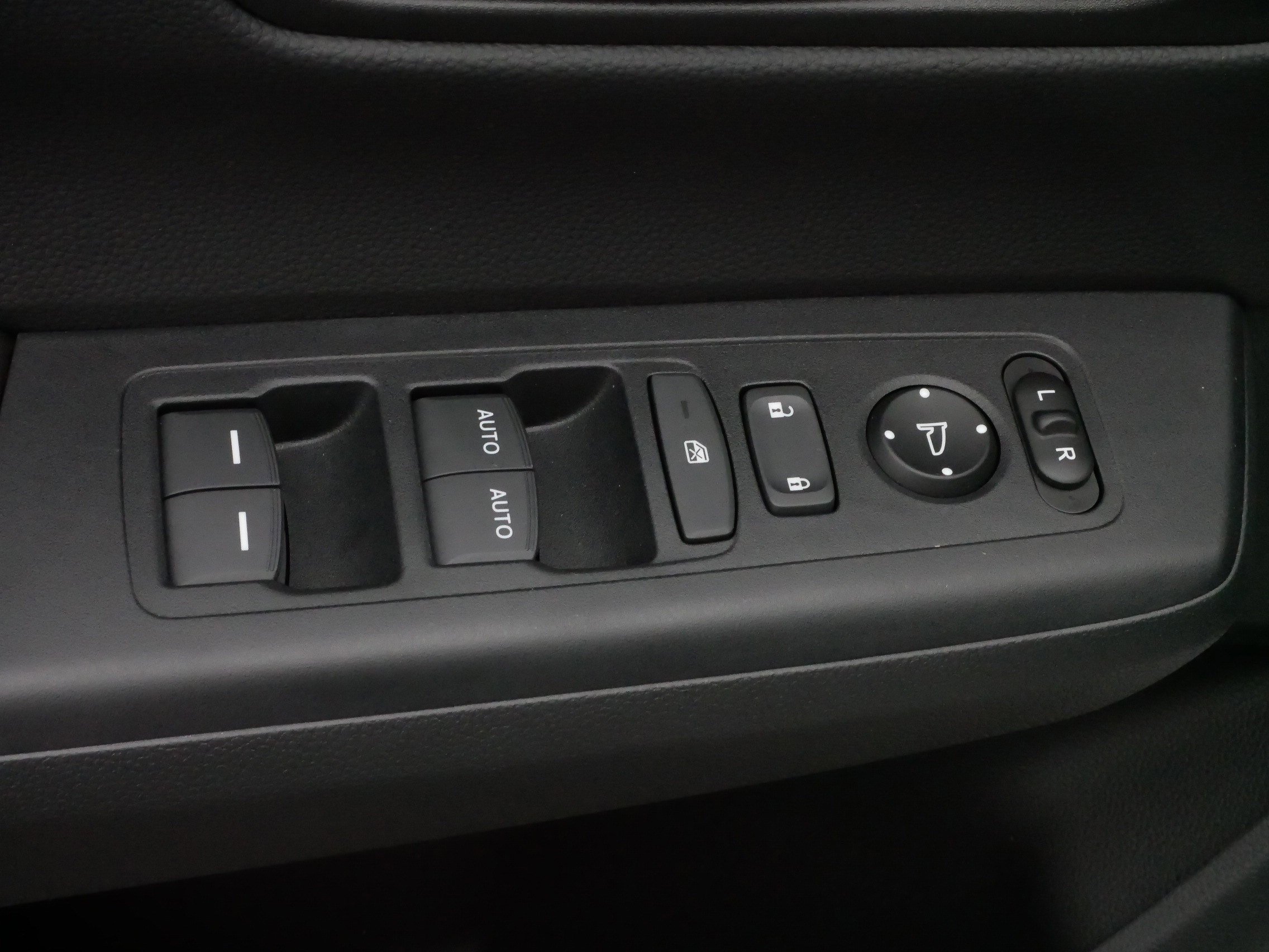 Certified 2026 Honda CR-V TrailSport image 19