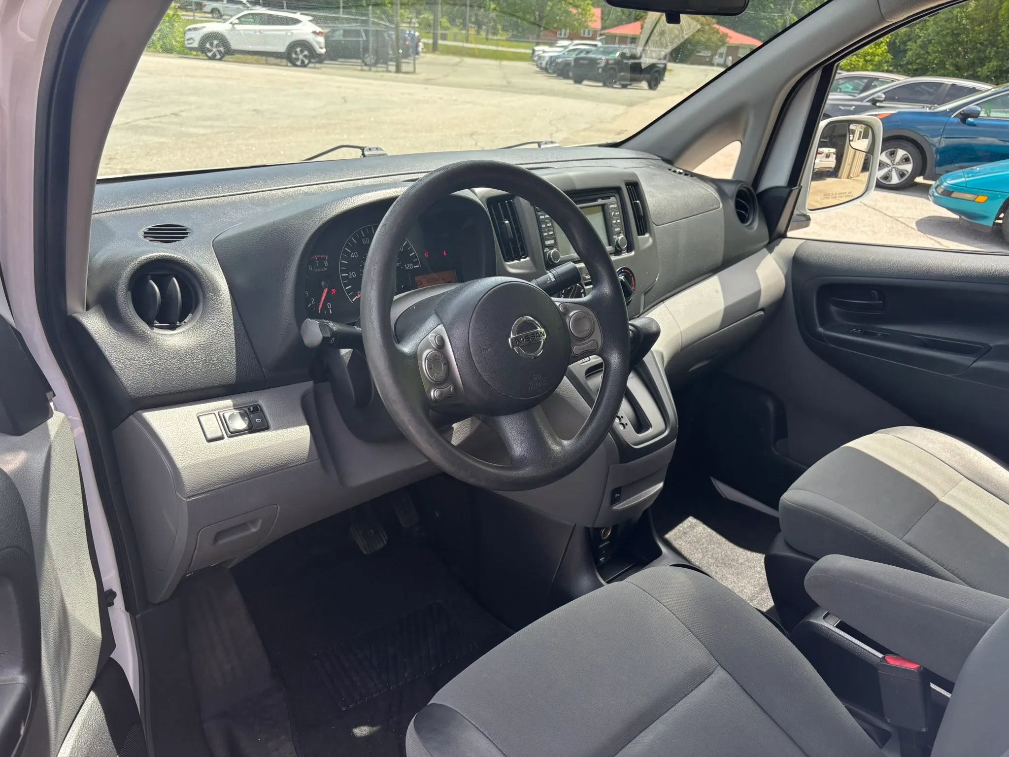 Used 2017 Nissan NV200 SV w/ Technology Package FWD image 11