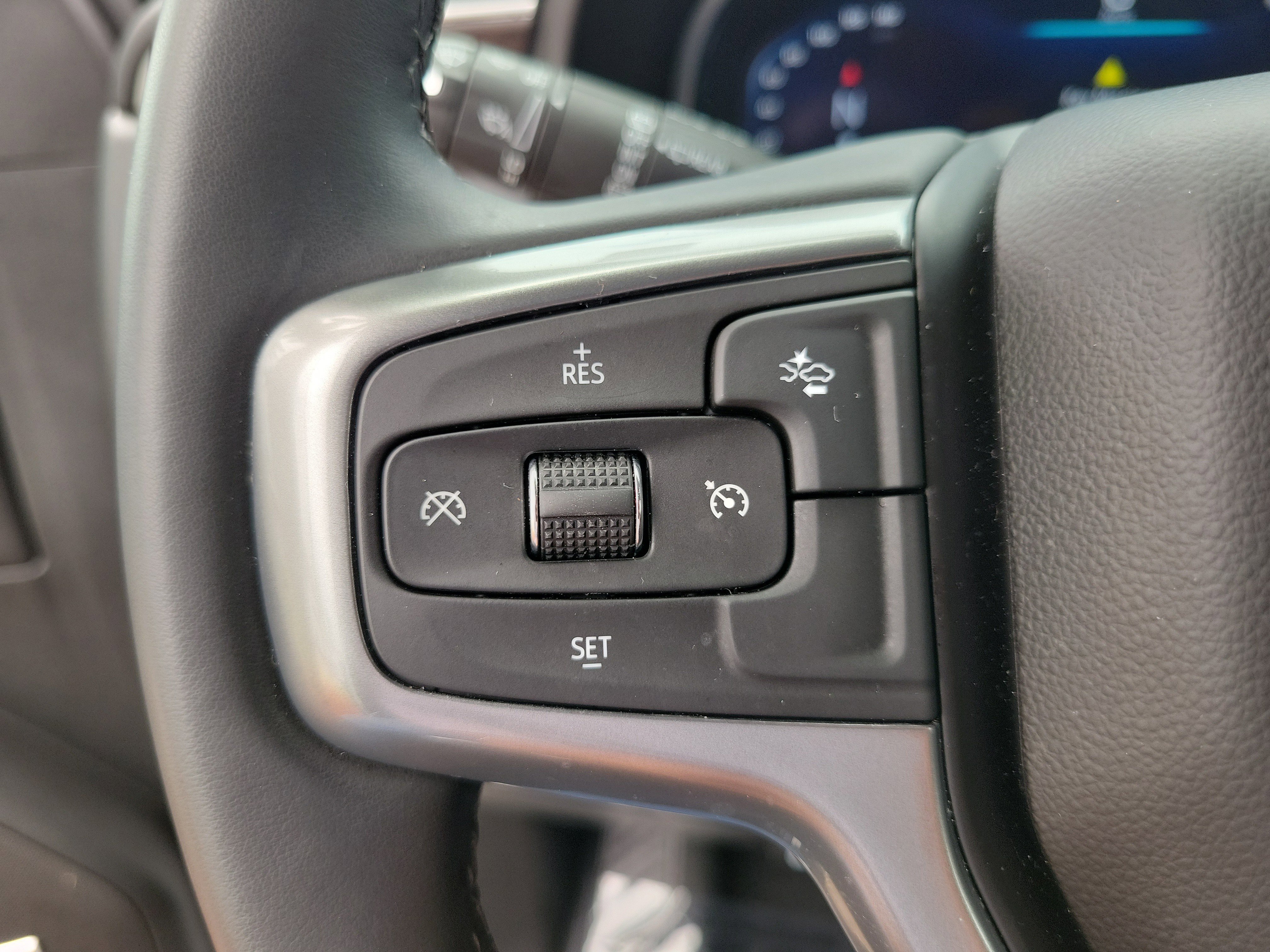 Used 2024 Chevrolet Tahoe LT RWD image 20