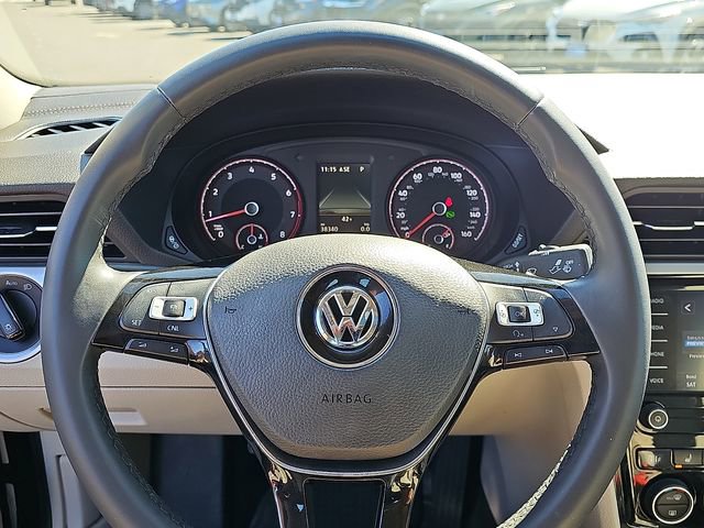 Used 2022 Volkswagen Passat 2.0T SE image 20