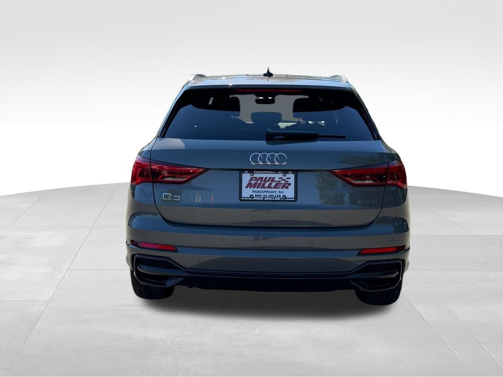 Used 2022 Audi Q3 2.0T Premium Plus AWD/4WD image 7