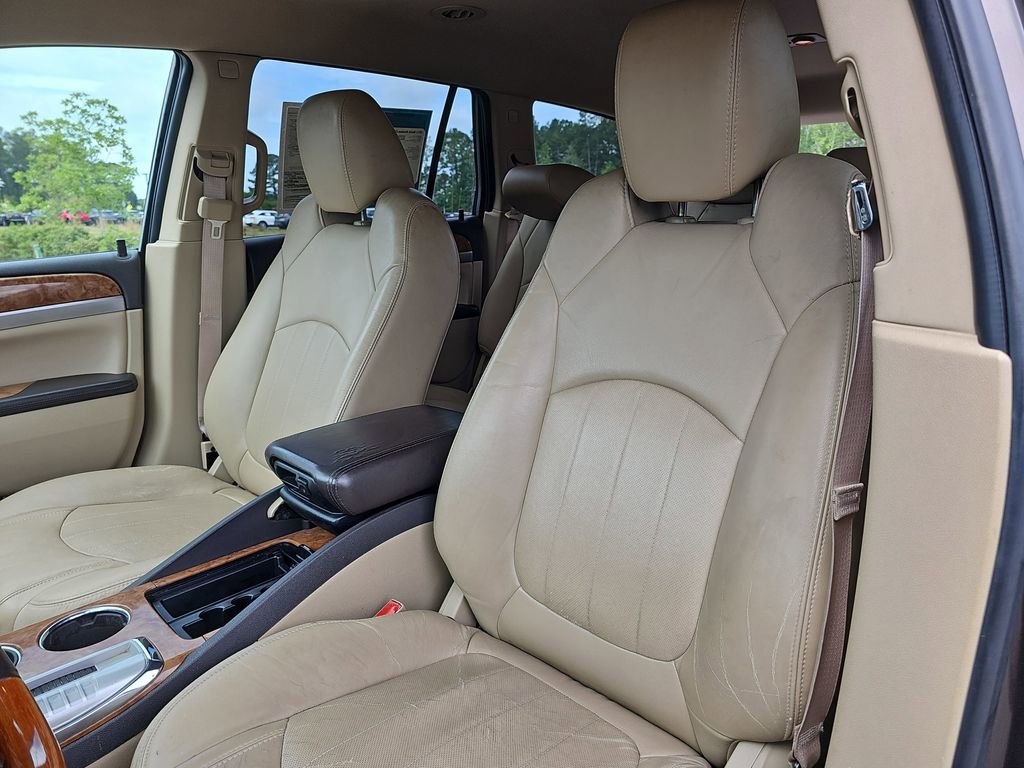 Used 2011 Buick Enclave CXL w/ Trailering Provision Package FWD image 21