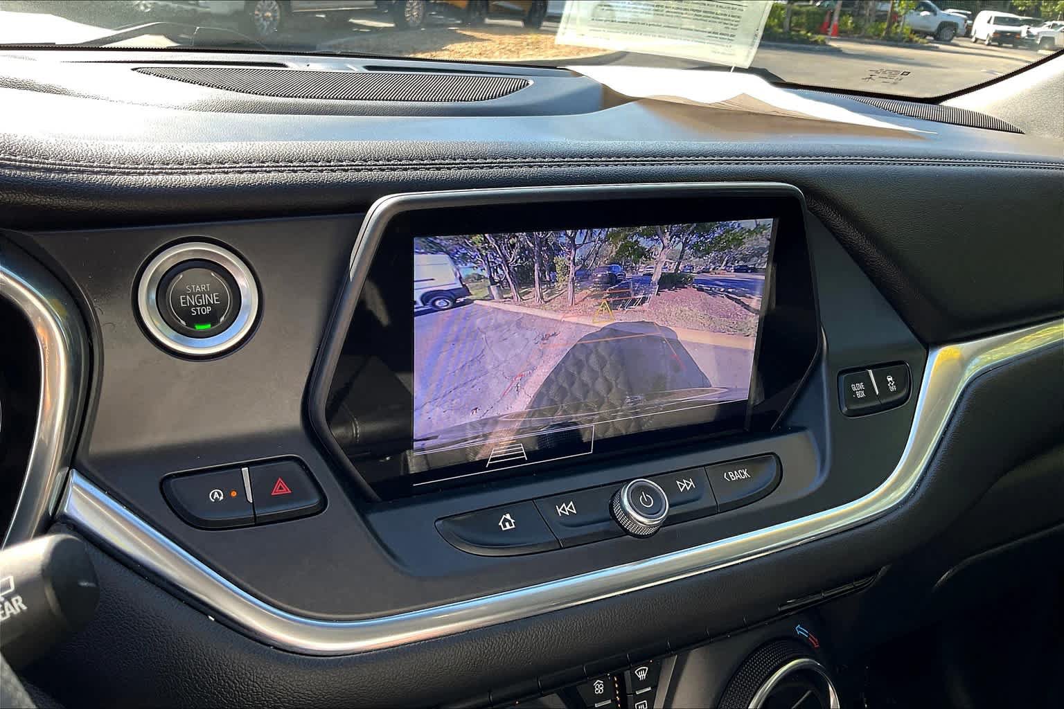 Used 2022 Chevrolet Blazer LT FWD image 21