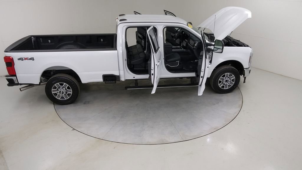 Used 2024 Ford F350 Lariat w/ Lariat Ultimate Package image 51