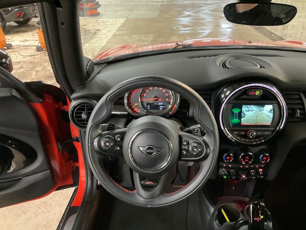 Used 2021 MINI Cooper S w/ Driver Assistance Package image 14