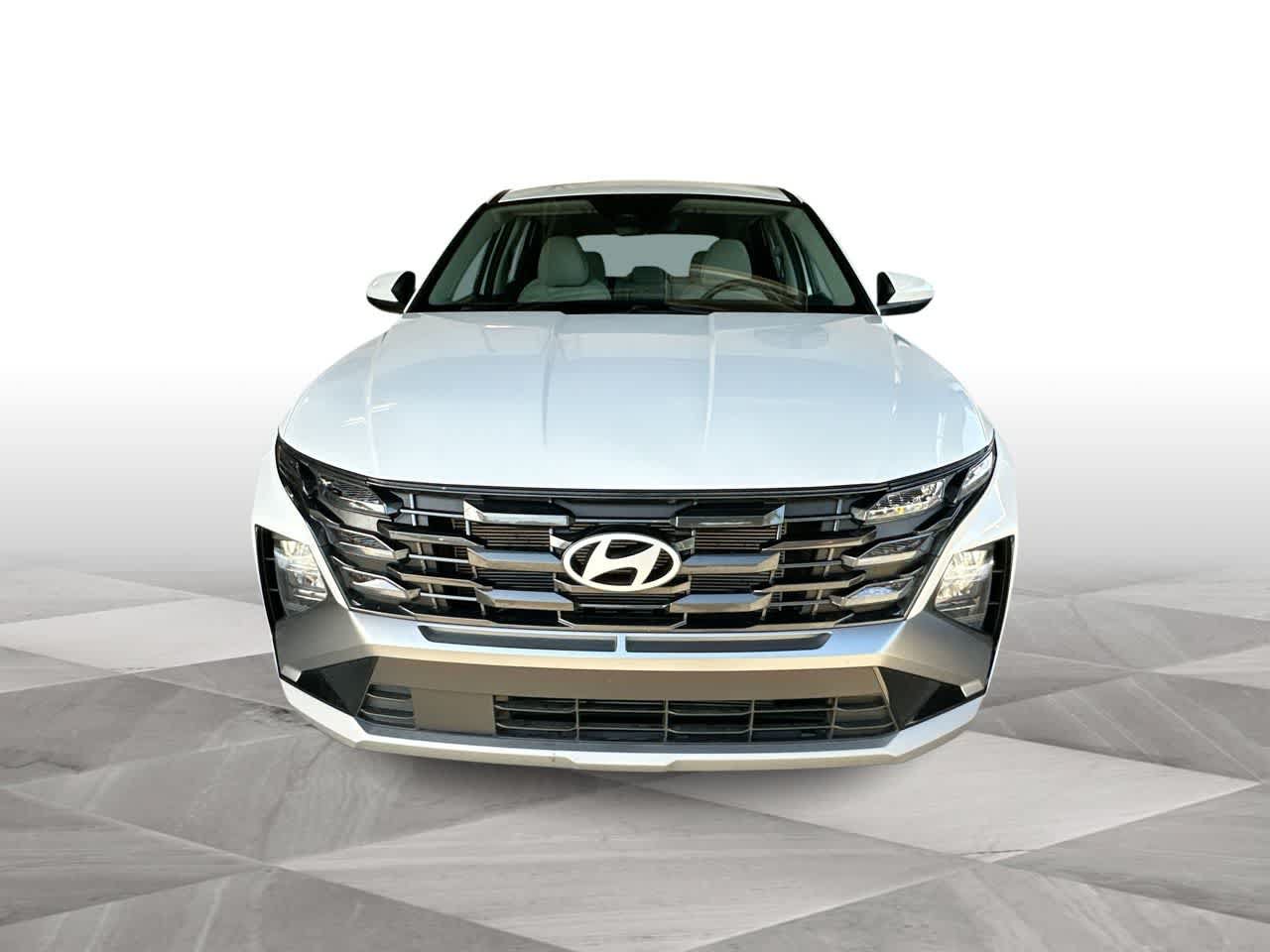 Used 2026 Hyundai Tucson SE FWD image 3