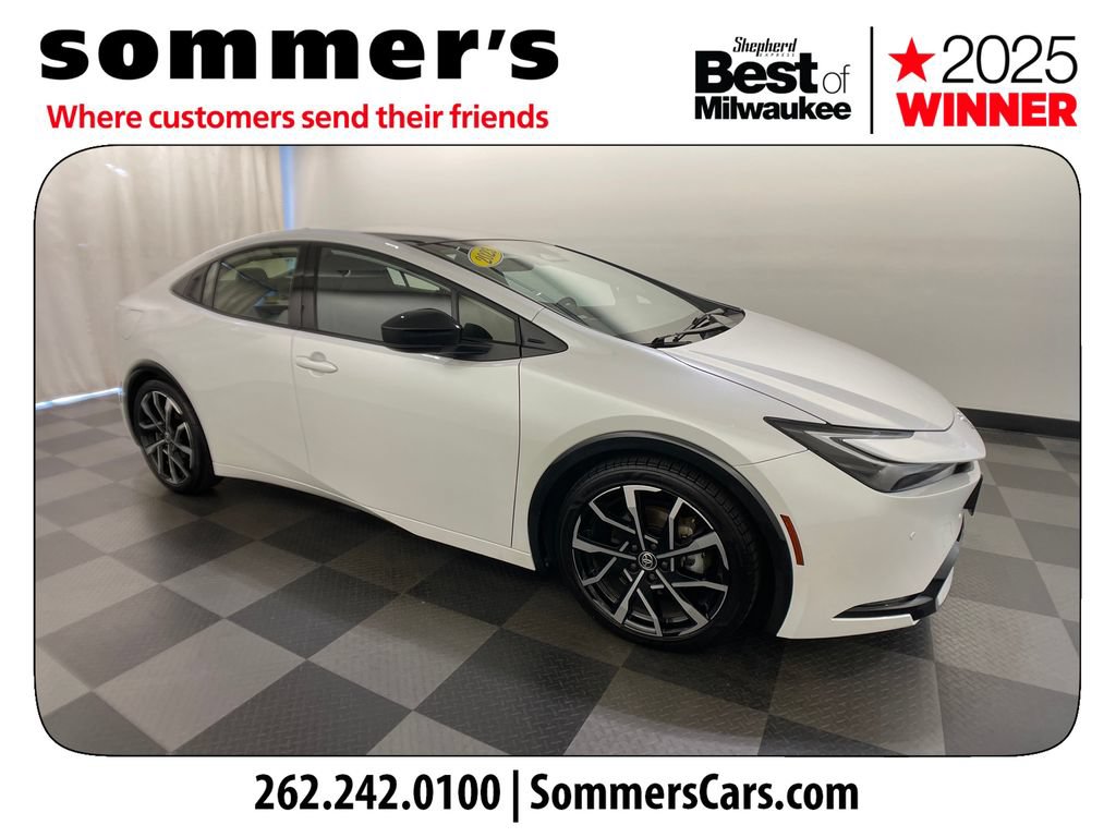 Used 2023 Toyota Prius Prime Premium FWD image 6