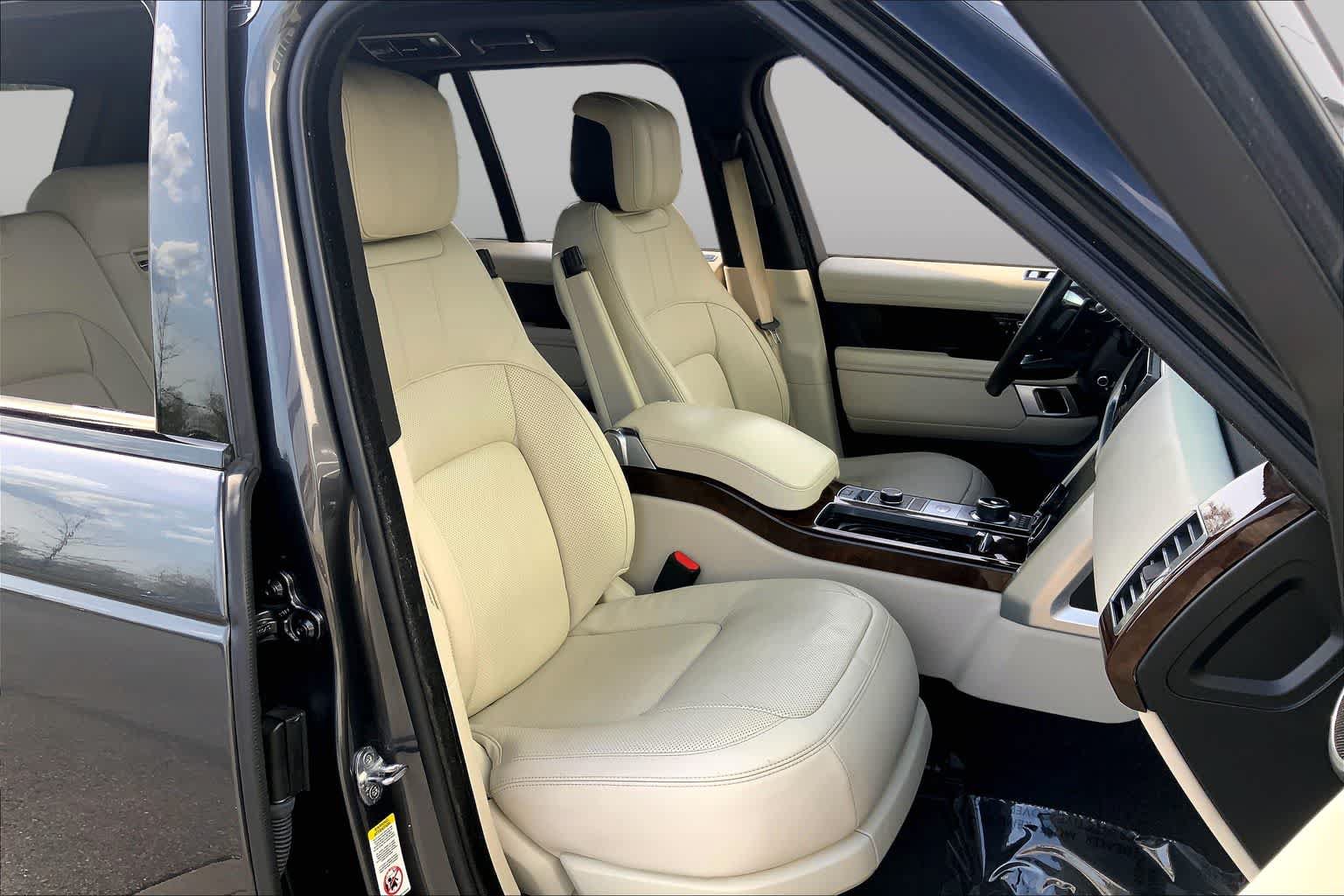 Used 2020 Land Rover Range Rover HSE AWD/4WD image 8