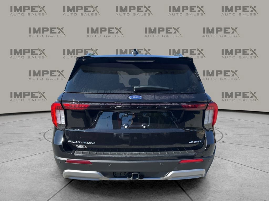 Used 2025 Ford Explorer Platinum image 4
