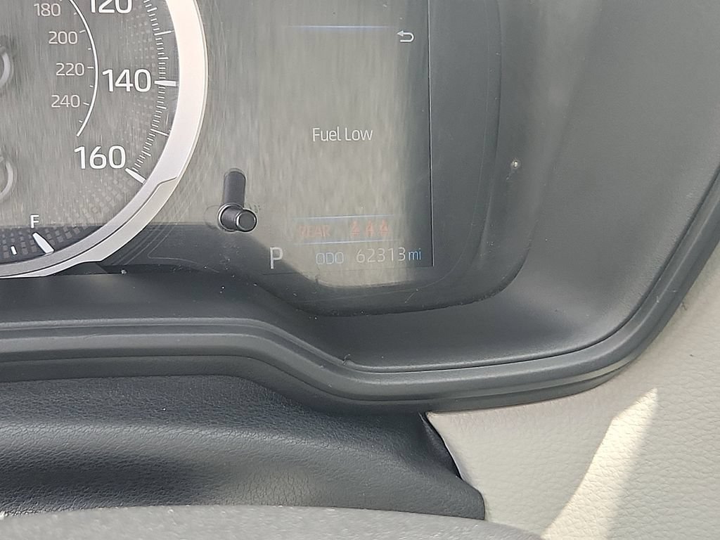 Used 2022 Toyota Corolla LE FWD image 14