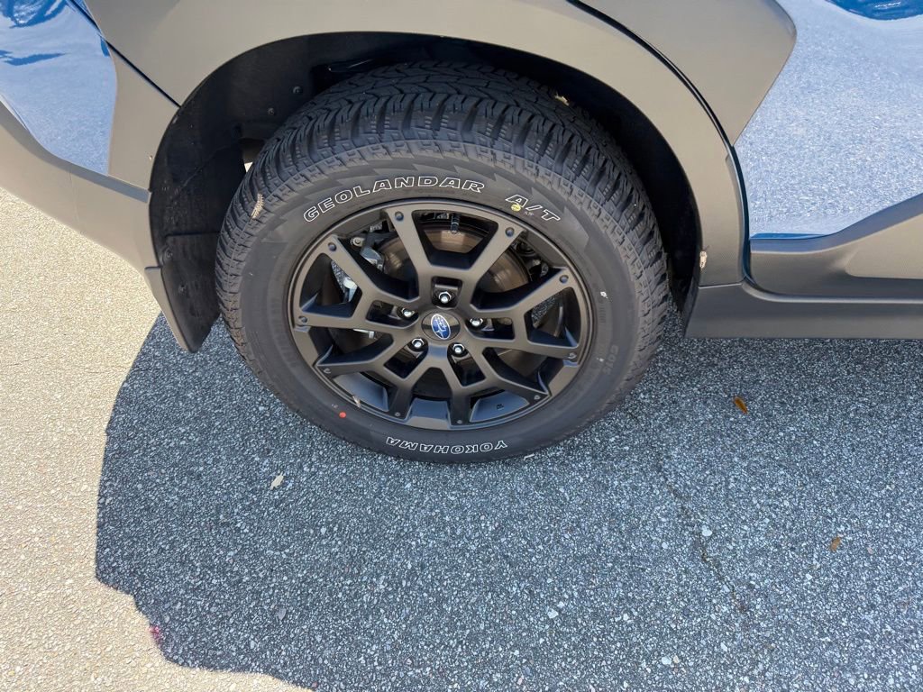 Used 2025 Subaru Crosstrek 2.5i Wilderness image 5
