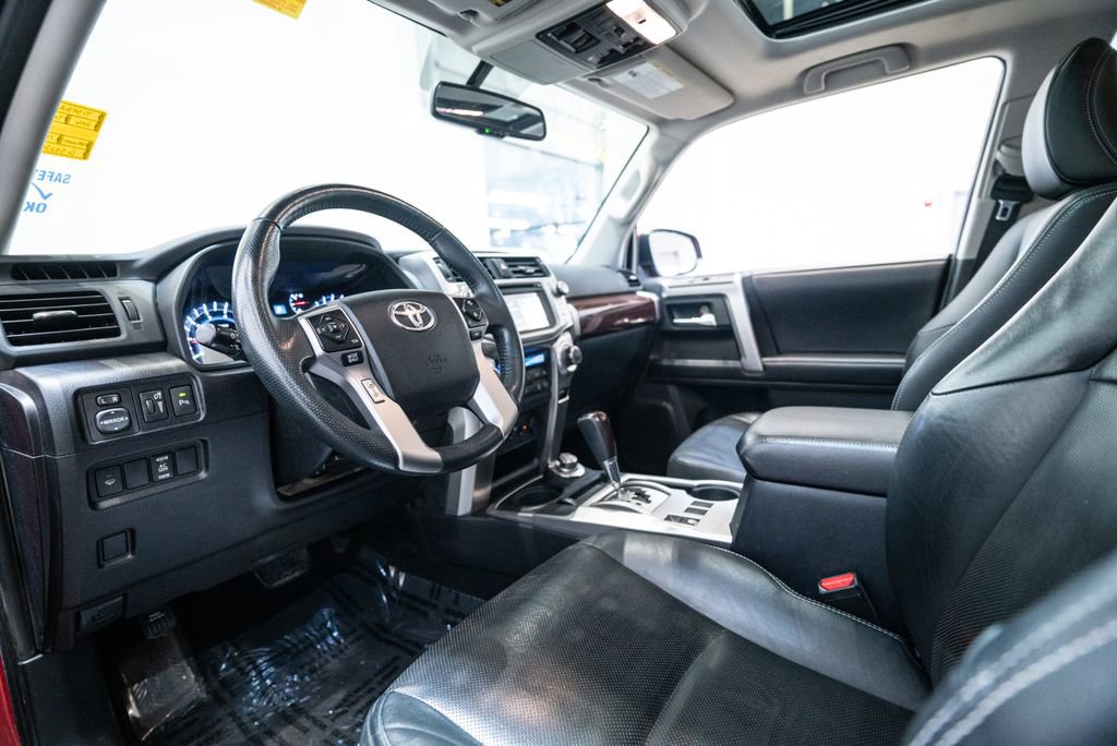 Used 2016 Toyota 4Runner Limited image 4