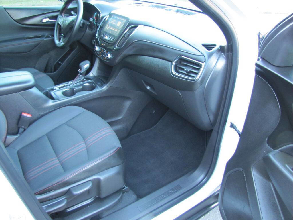Used 2024 Chevrolet Equinox RS image 13