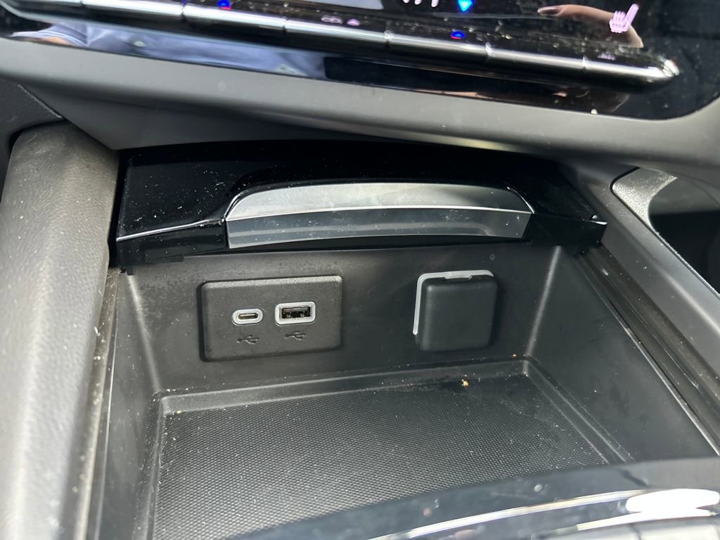 Certified 2022 Buick Envision Preferred image 28