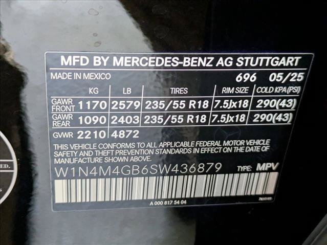 Certified 2025 Mercedes-Benz GLB 250 image 27