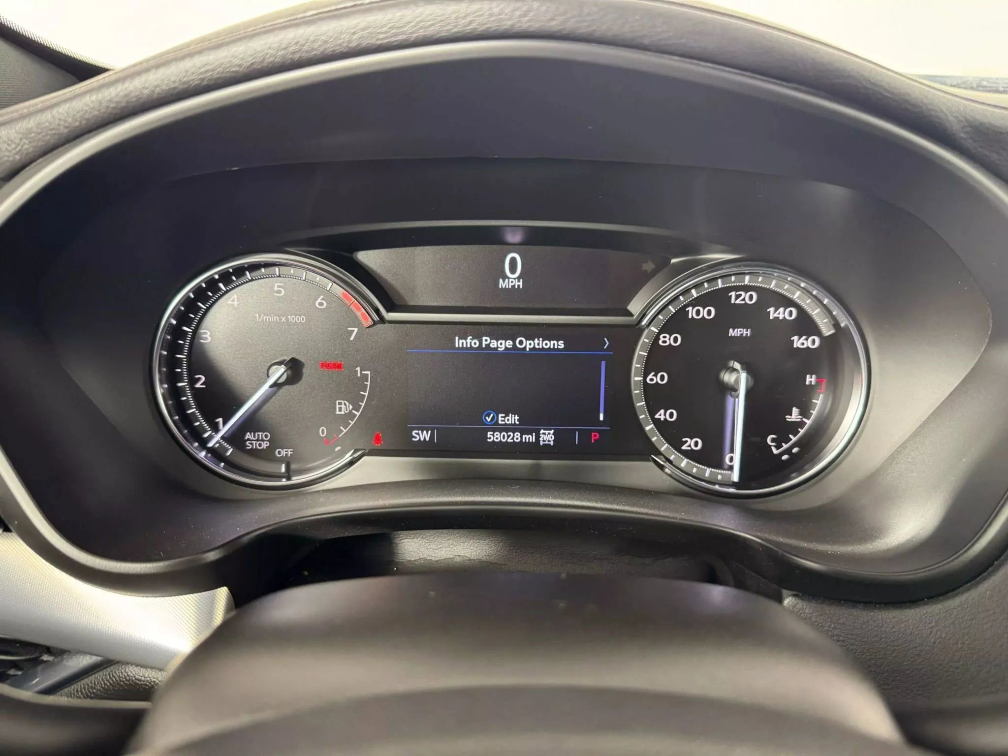 Used 2021 Cadillac XT4 Premium Luxury image 14