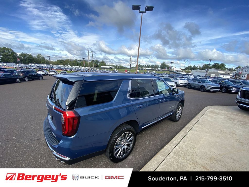 New 2026 GMC Yukon Denali w/ Denali Reserve Package AWD/4WD image 22
