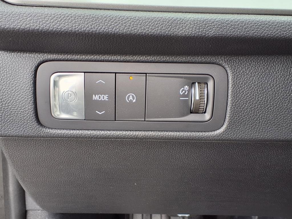 New 2025 Chevrolet Traverse LT w/ Enhanced Driving Package image 12