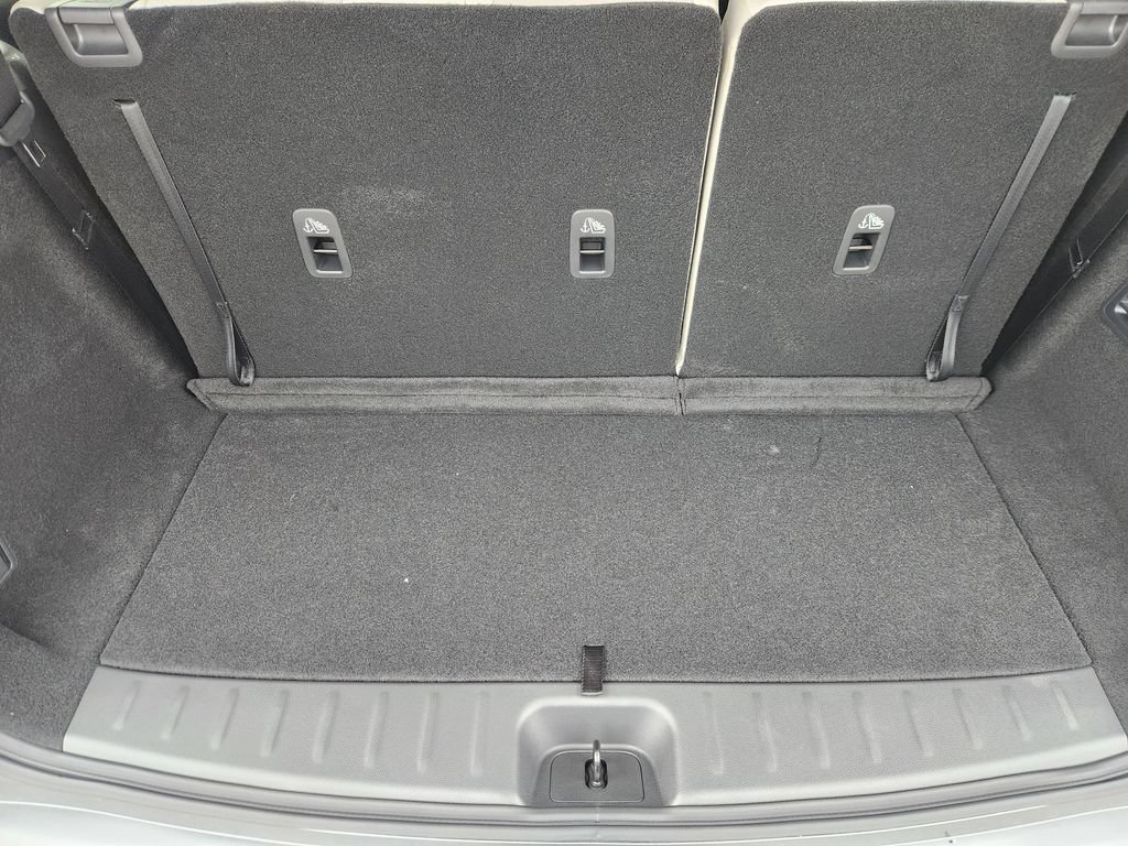New 2026 Nissan Pathfinder SL w/ SL Premium Package FWD image 24