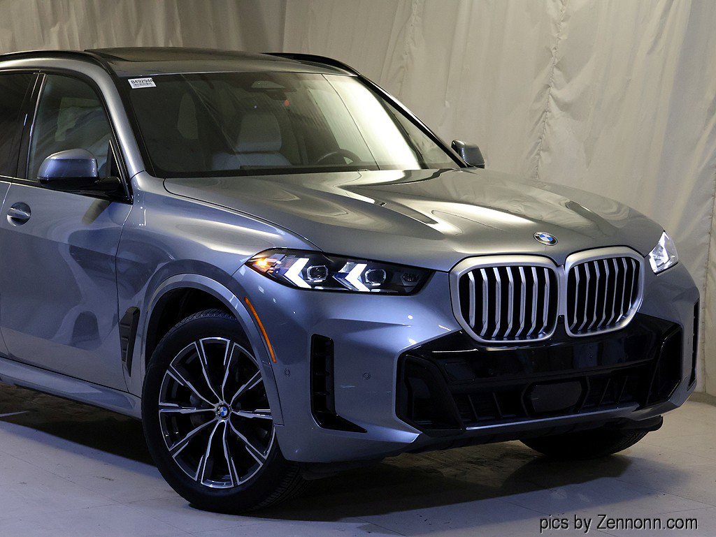 Certified 2024 BMW X5 xDrive40i w/ Executive Package image 2