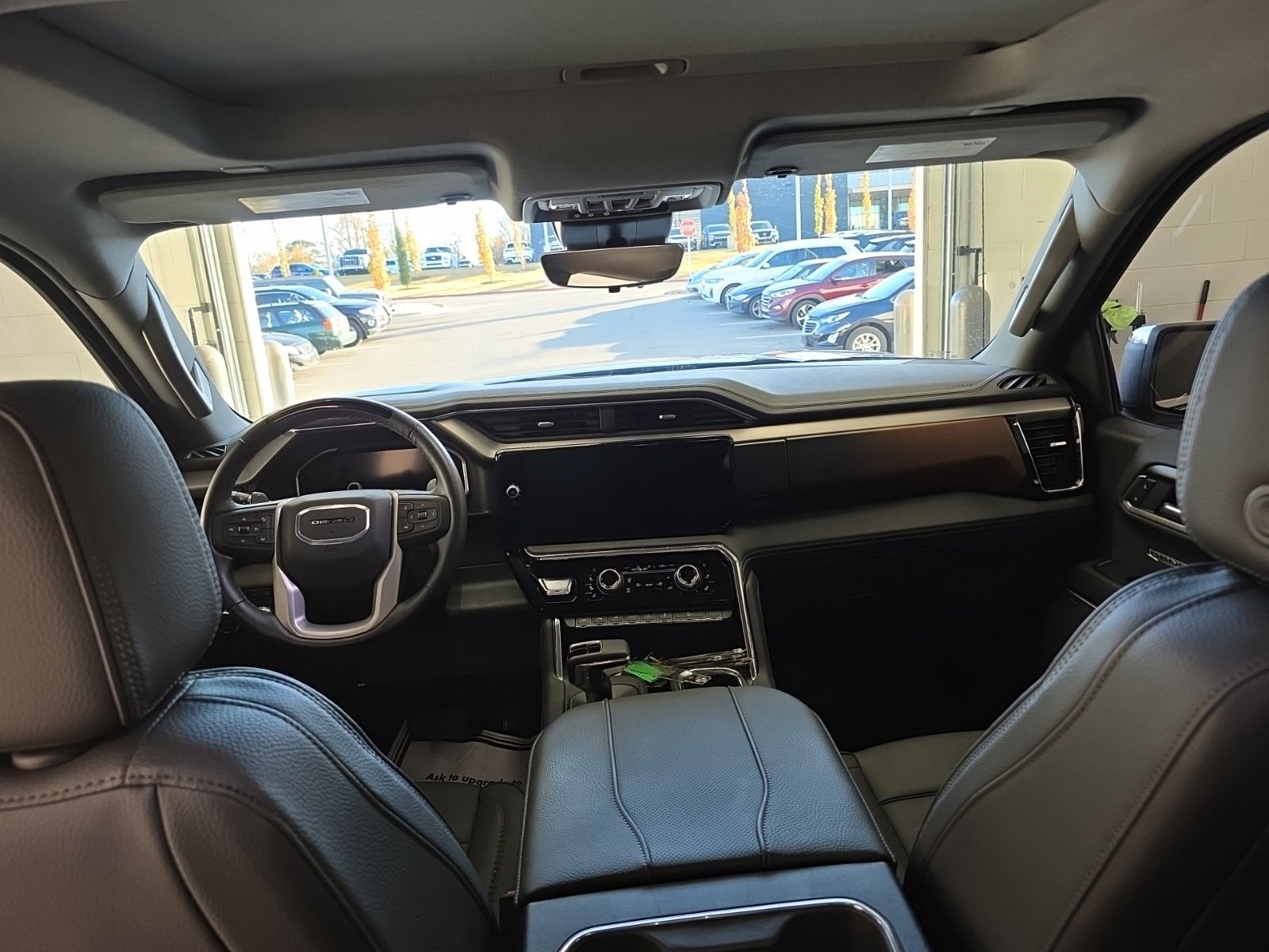 Used 2025 GMC Sierra 1500 Denali image 37