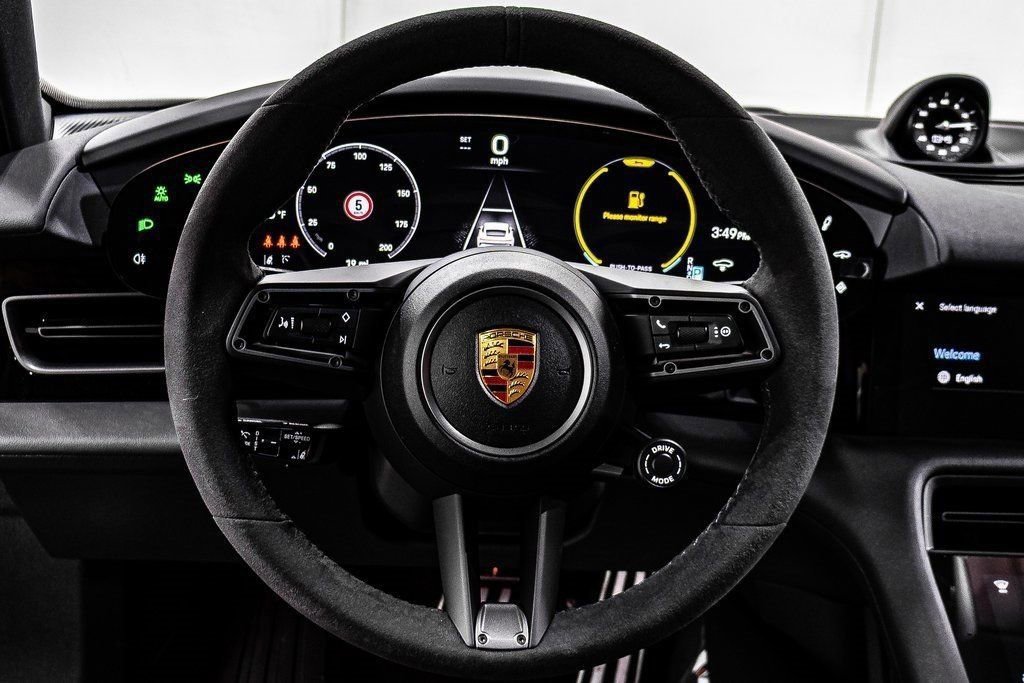 New 2025 Porsche Taycan 4S image 14