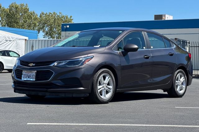 Used 2016 Chevrolet Cruze LT image 8