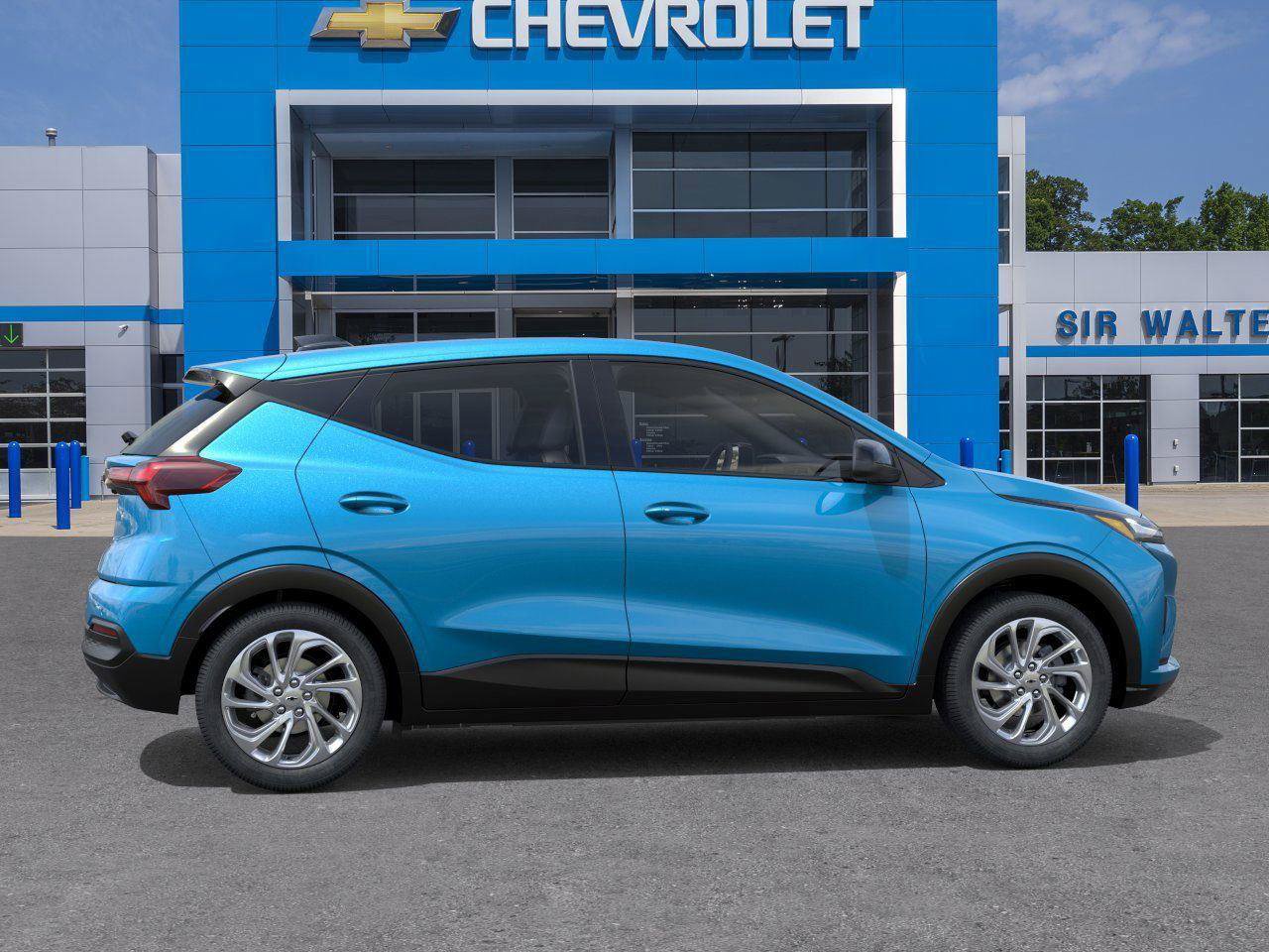 New 2027 Chevrolet Bolt LT w/ Comfort Package FWD image 5