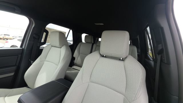 New 2026 Toyota 4Runner SR5 AWD/4WD image 15