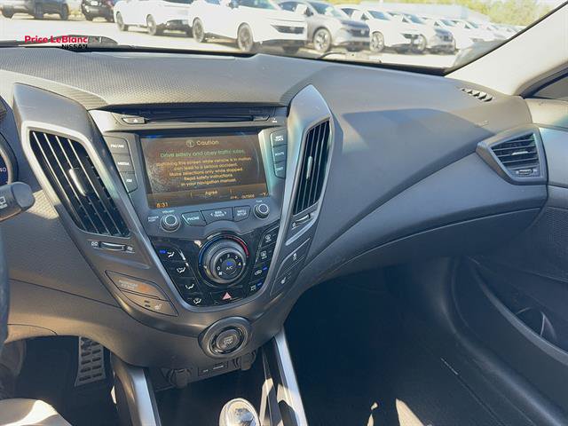 Used 2013 Hyundai Veloster Turbo w/ Ultimate Pkg FWD image 21