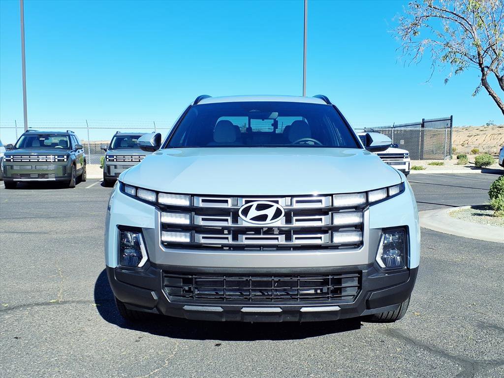 Certified 2025 Hyundai Santa Cruz SEL image 2