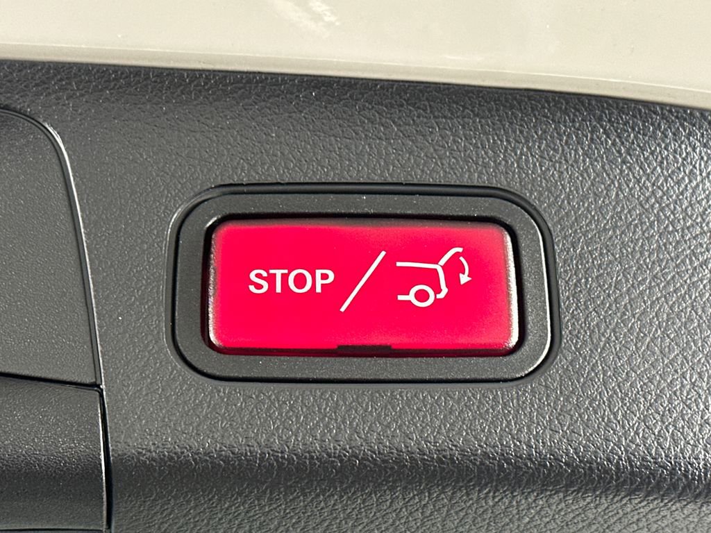 Certified 2026 Mercedes-Benz GLA 250 4MATIC image 21