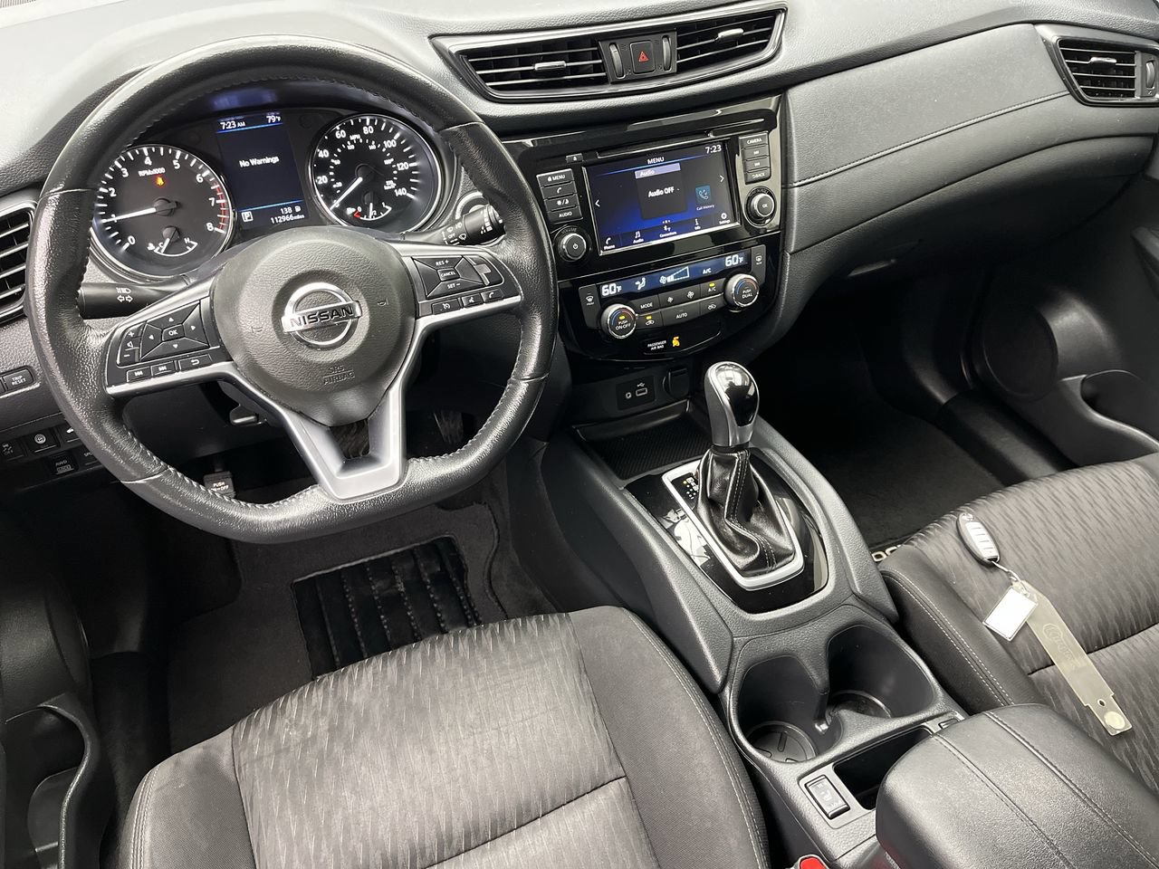 Used 2019 Nissan Rogue SV AWD/4WD image 11