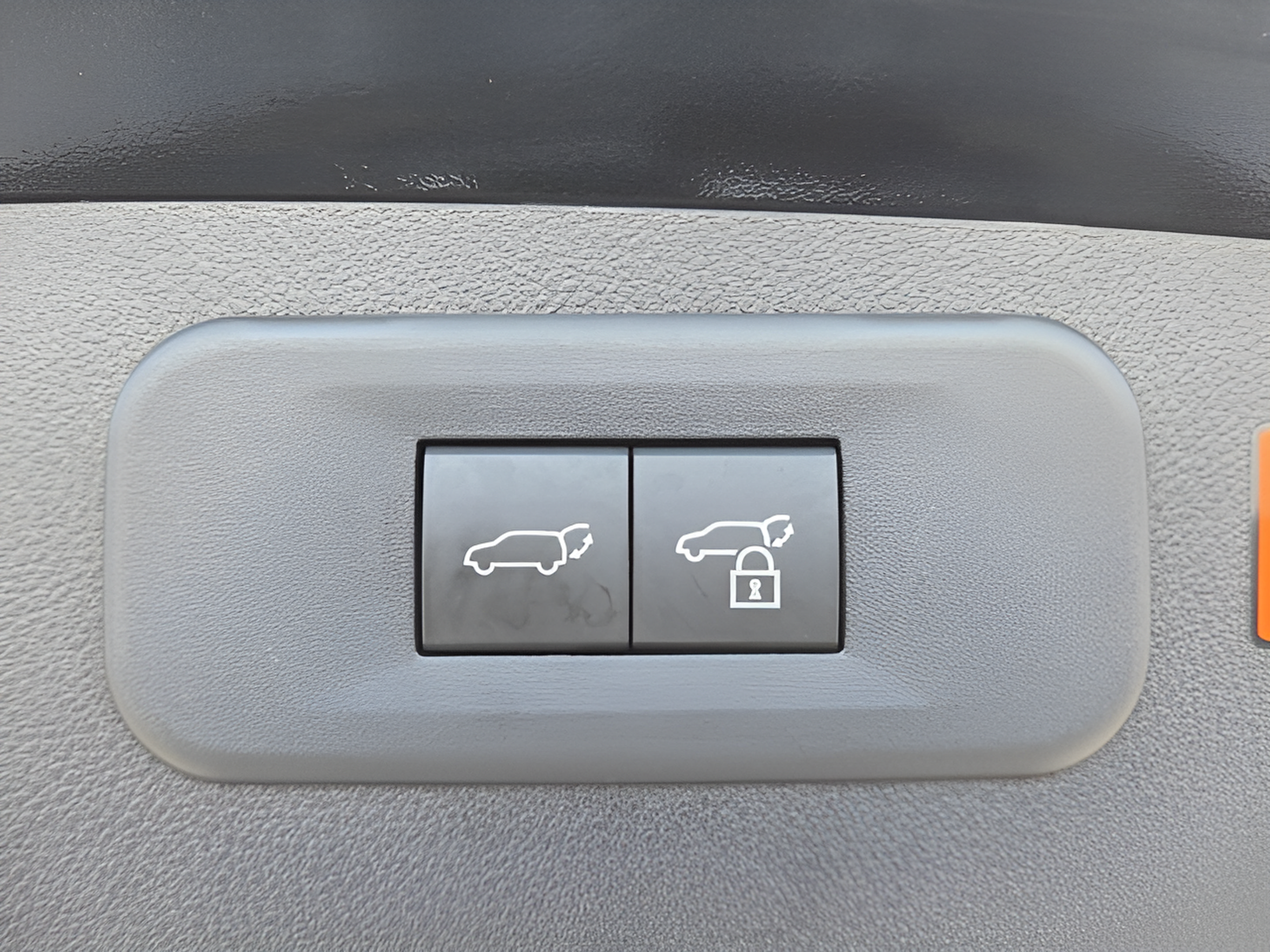 Certified 2025 Lexus NX 250 FWD w/ Accessory Package (K3) image 14