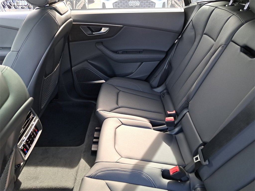 New 2026 Audi Q8 Premium Plus image 27