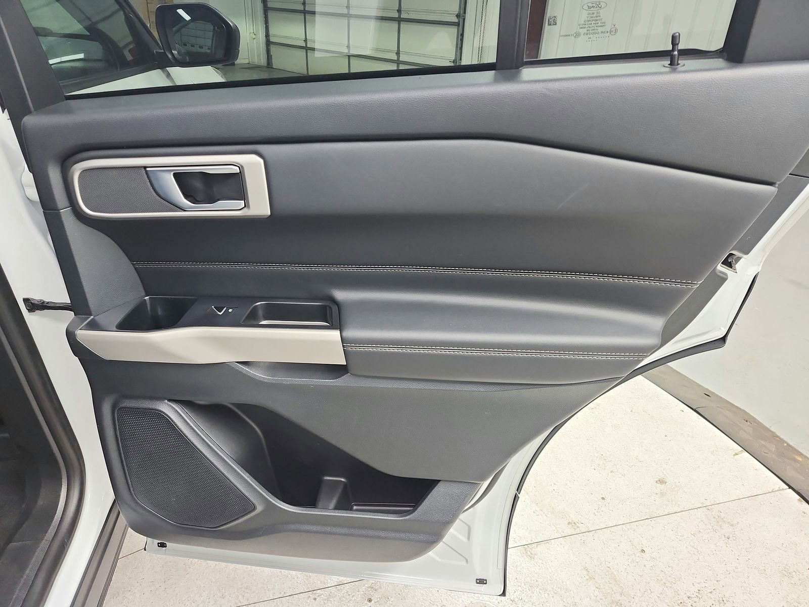 Used 2024 Ford Explorer XLT w/ Equipment Group 202A image 41