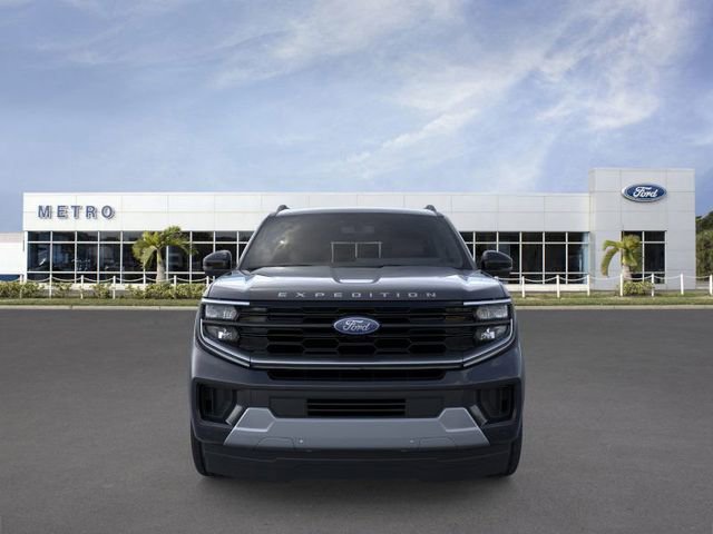 New 2026 Ford Expedition Max Platinum w/ Driver's Package image 6
