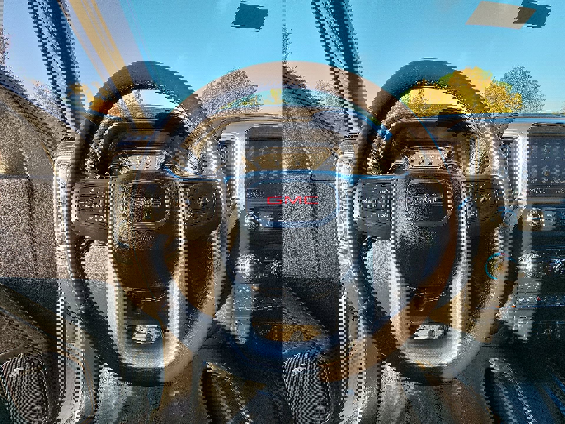 Used 2021 GMC Sierra 1500 SLT w/ SLT Premium Plus Package image 11