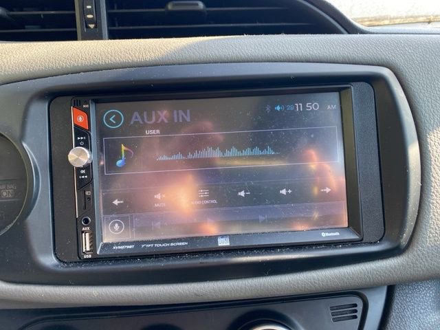 Used 2017 Toyota Yaris L FWD image 20