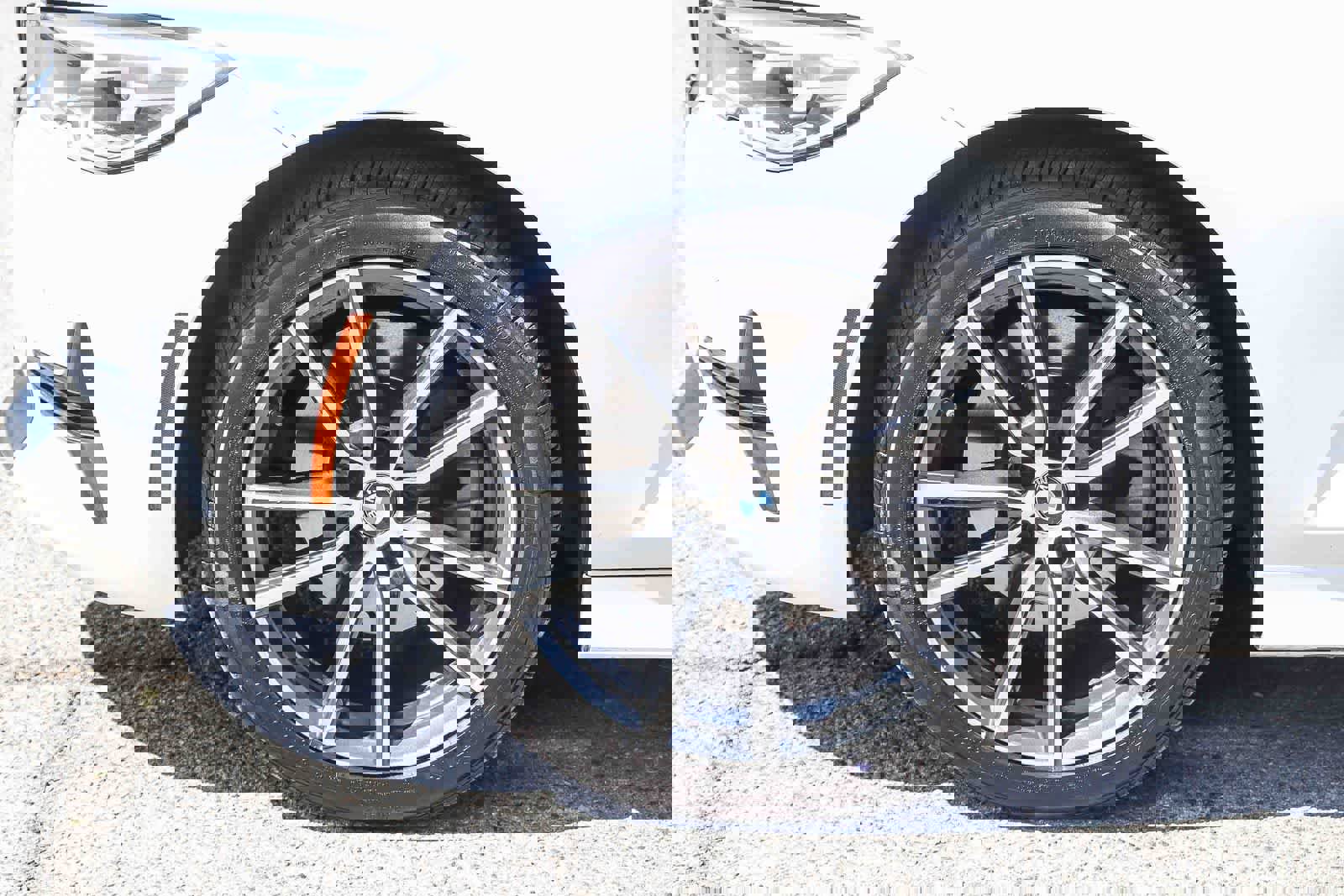 Used 2022 BMW 330i Sedan w/ Convenience Package image 9