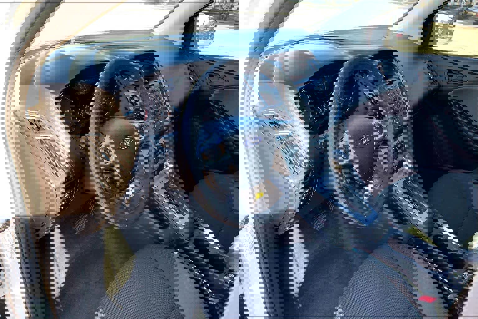 Used 2012 Ford Focus SE image 17