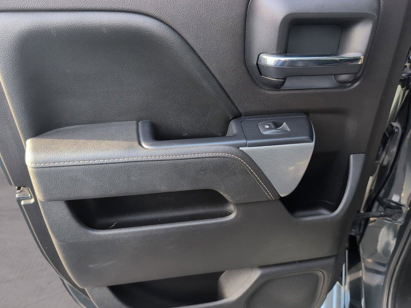 Used 2017 Chevrolet Silverado 1500 LT w/ All Star Edition image 35