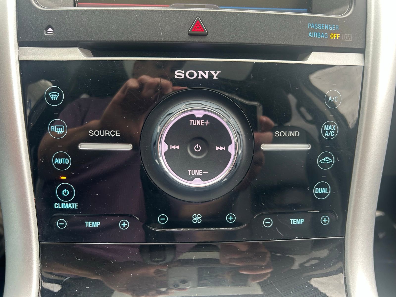 Used 2013 Ford Edge Limited image 19