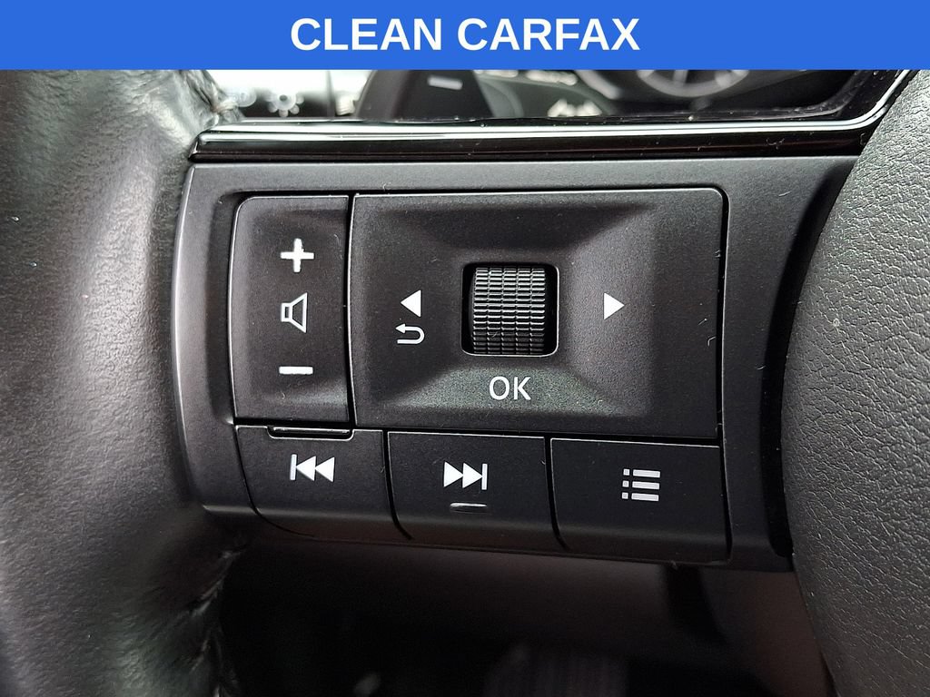 Used 2023 Nissan Pathfinder SL AWD/4WD image 23