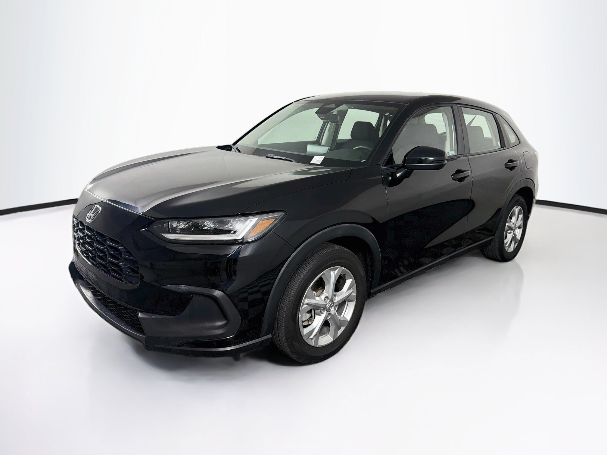 Used 2024 Honda HR-V LX image 3