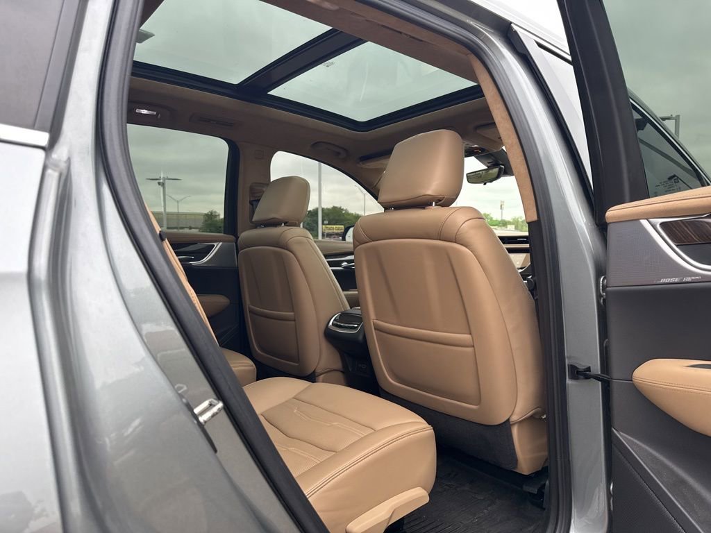 Used 2023 Cadillac XT6 Premium Luxury w/ Platinum Package image 8