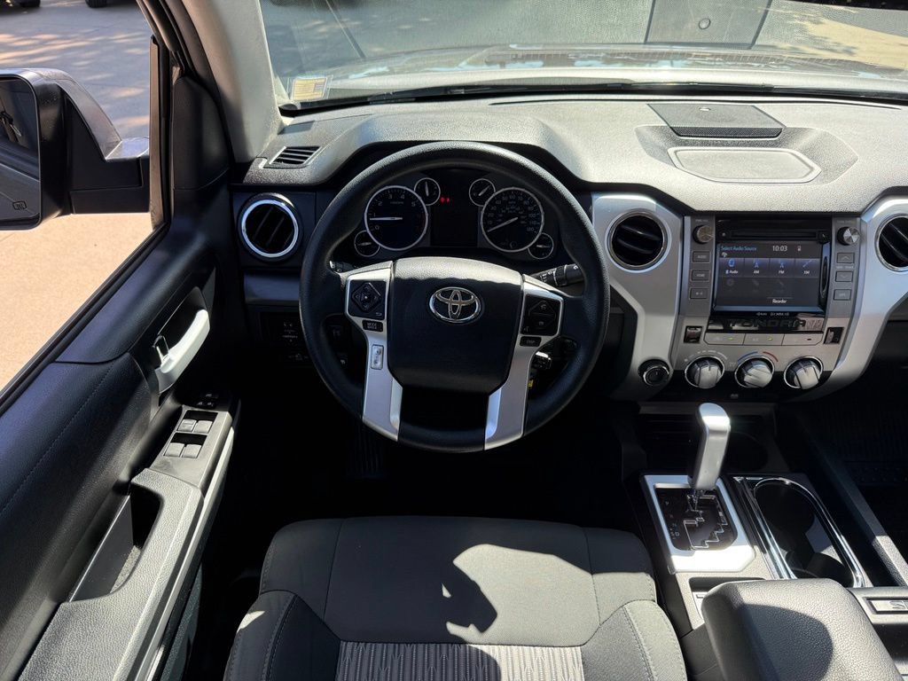 Used 2017 Toyota Tundra SR5 w/ SR5 Upgrade Package AWD/4WD image 2